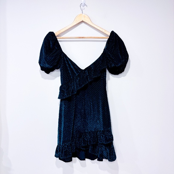 HOUSE OF HARLOW 1960 Forest green velvet mini dress | Medium * - Picture 3 of 10